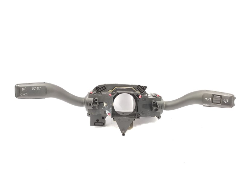Recambio de mando multifuncion para audi a4 b7 (8ec) 2.0 tdi 16v referencia OEM IAM   