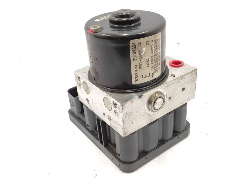 Recambio de abs para volvo v50 (545) 1.6 d referencia OEM IAM   