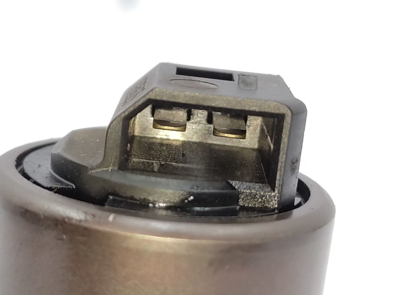 Recambio de inyector para audi a4 b7 (8ec) 2.0 tdi 16v referencia OEM IAM   
