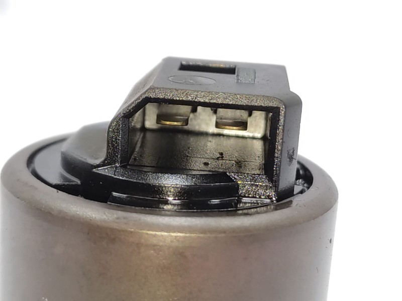 Recambio de inyector para audi a4 b7 (8ec) 2.0 tdi 16v referencia OEM IAM   