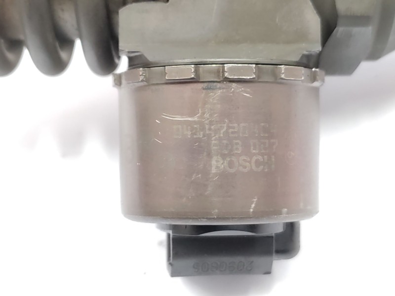 Recambio de inyector para audi a4 b7 (8ec) 2.0 tdi 16v referencia OEM IAM   
