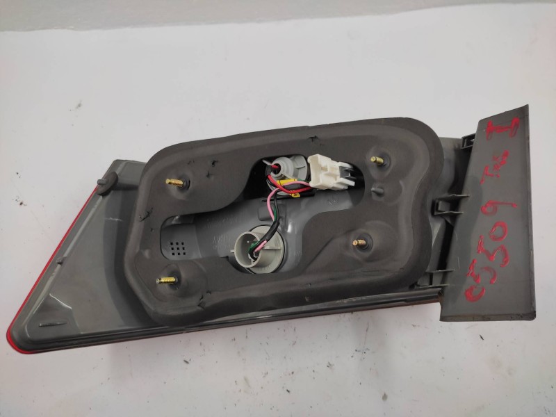 Piloto Trasero Izquierdo 924013k0  - Hyundai Sonata (nf) 2.0 Crdi Cat 6