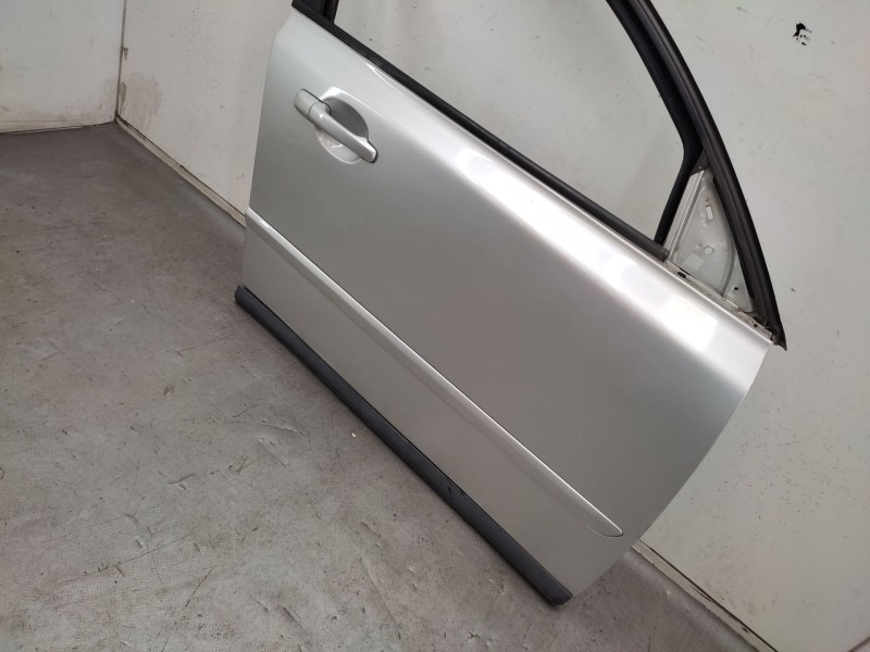 Recambio de puerta delantera derecha para volvo v50 (545) 1.6 d referencia OEM IAM   