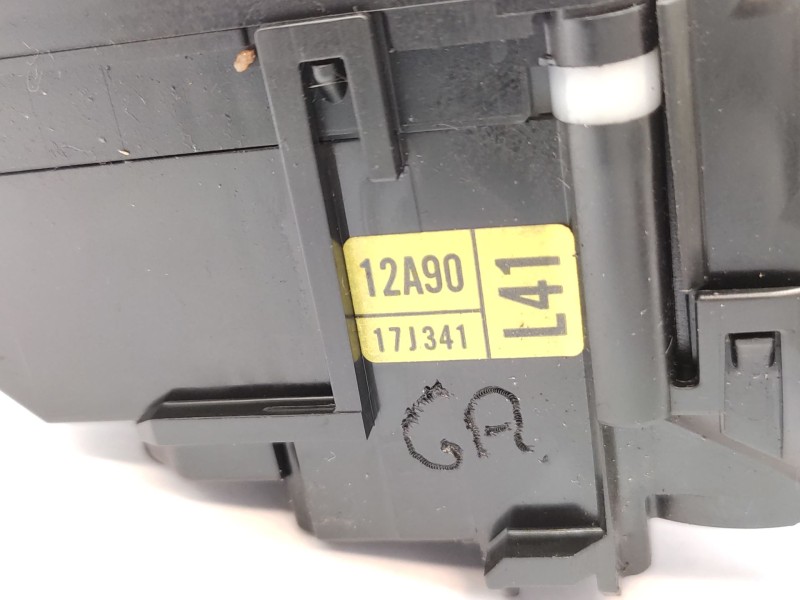 Mando Limpia 8465212a90  - Toyota Rav 4 3