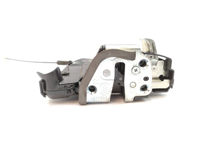 Recambio de cerradura puerta delantera derecha para toyota rav 4 referencia OEM IAM   