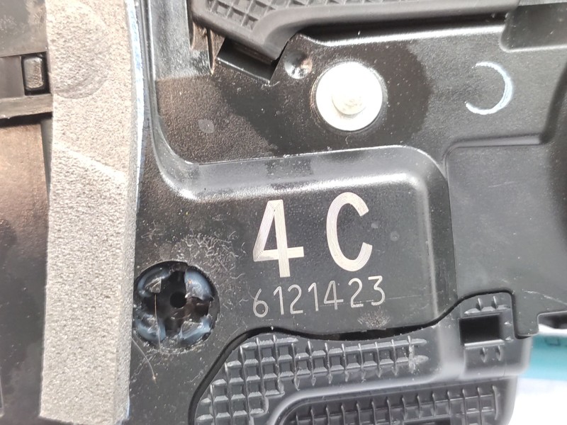 Cerradura Puerta Trasera Izquierda 6906033120  - Toyota Rav 4 5