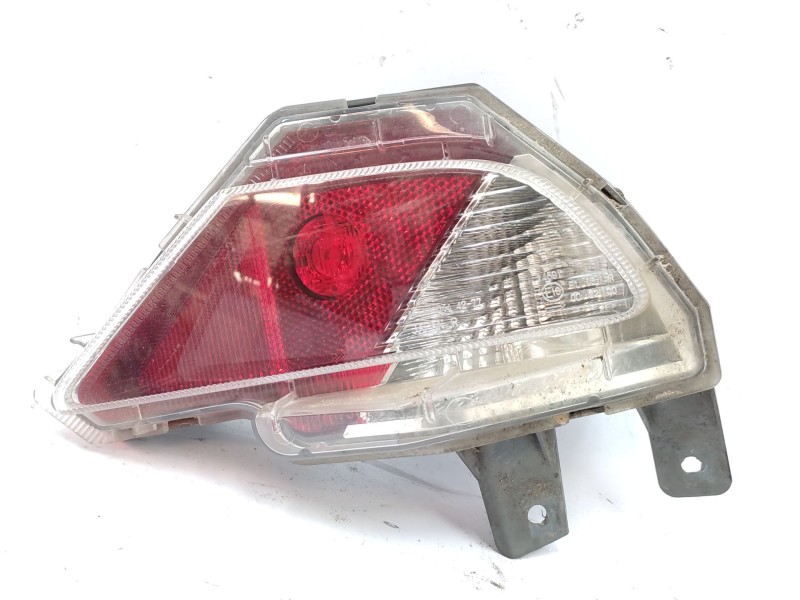 Recambio de piloto trasero derecho paragolpes para toyota rav 4 referencia OEM IAM   