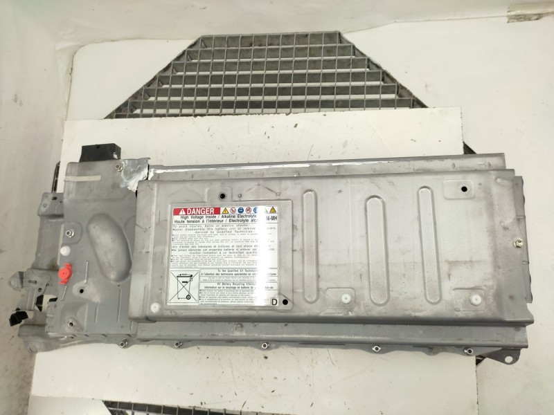 Recambio de bateria para toyota auris hybrid active referencia OEM IAM   