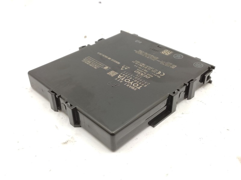Recambio de modulo electronico para toyota rav 4 referencia OEM IAM   