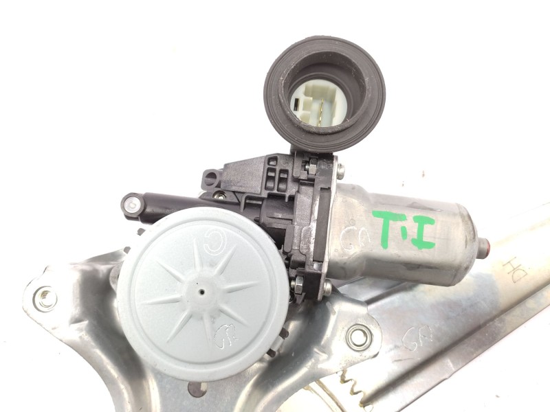 Elevalunas Trasero Izquierdo 8571035180 6980442050  - Toyota Rav 4 2