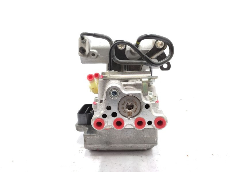 Recambio de abs para toyota rav 4 referencia OEM IAM   