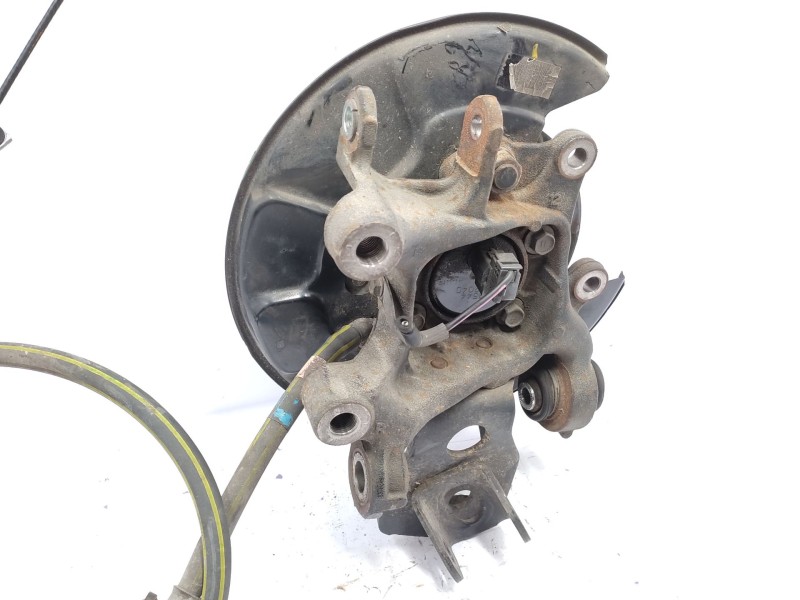 Recambio de mangueta trasera derecha para toyota rav 4 referencia OEM IAM   