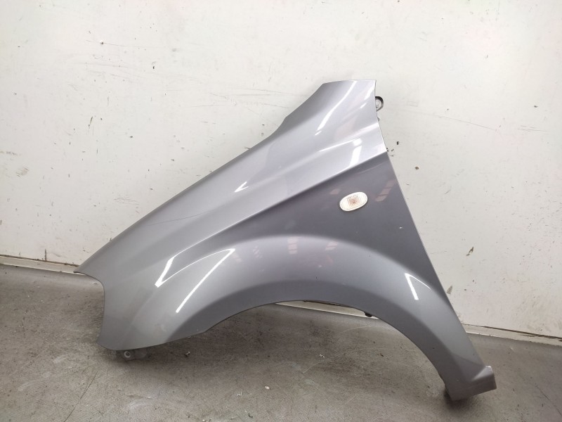 Recambio de aleta delantera izquierda para chevrolet aveo hatchback (t300) 1.4 referencia OEM IAM   