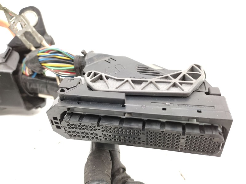 Instalacion Electrica 8212142f40  - Toyota Rav 4 2