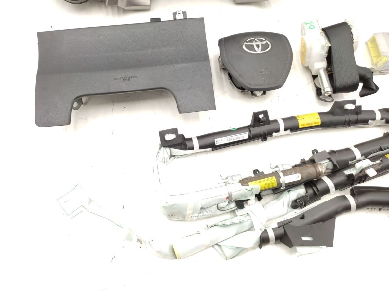 Recambio de kit airbag para toyota rav 4 referencia OEM IAM   