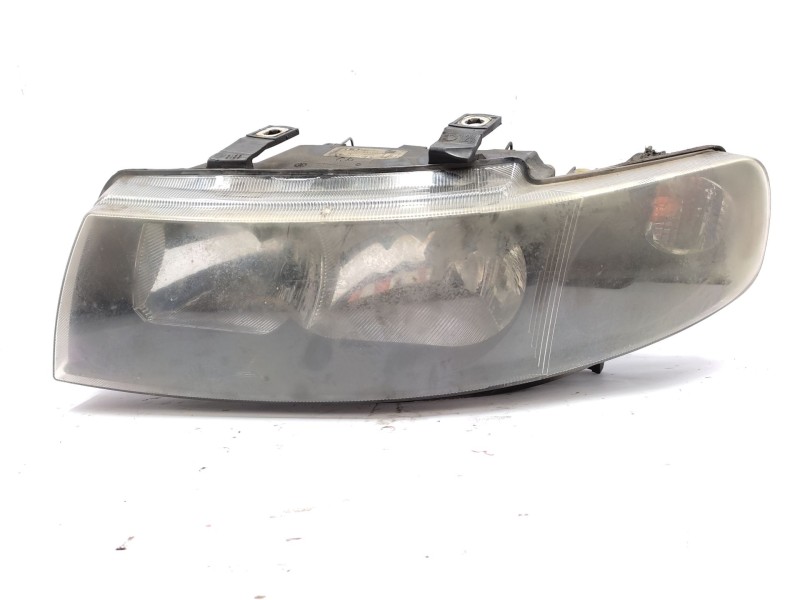 Recambio de faro izquierdo para seat toledo ii (1m2) 1.6 referencia OEM IAM   