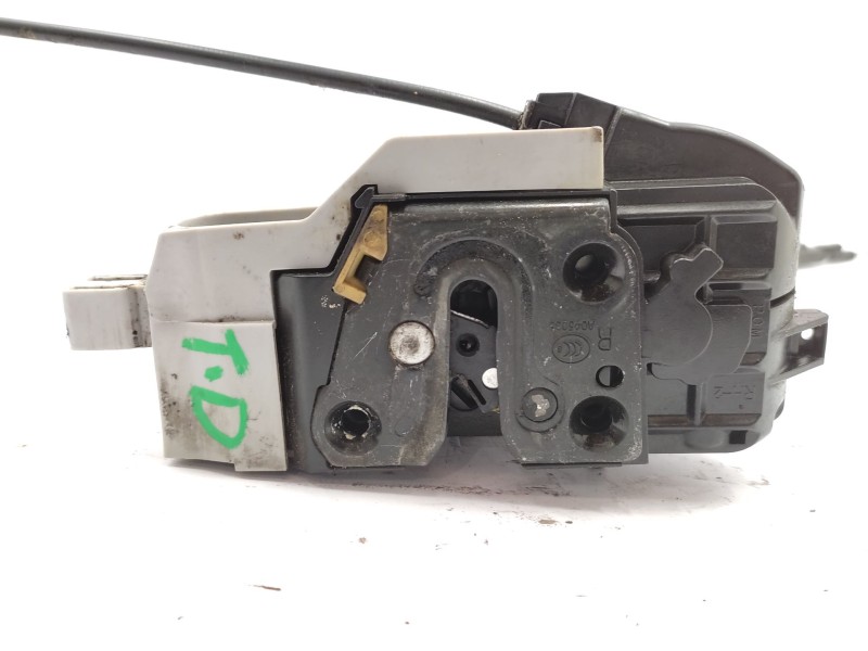 Recambio de cerradura puerta trasera derecha para hyundai grandeur 2.2 diesel referencia OEM IAM   