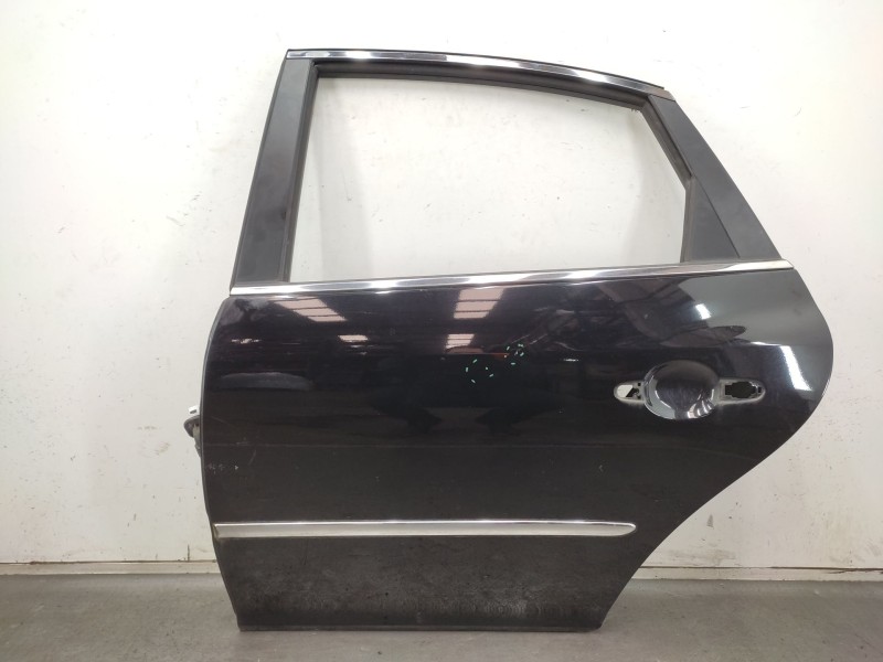 Recambio de puerta trasera izquierda para hyundai grandeur 2.2 diesel referencia OEM IAM   