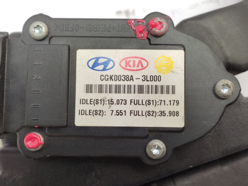 Recambio de pedal acelerador para hyundai grandeur 2.2 diesel referencia OEM IAM   