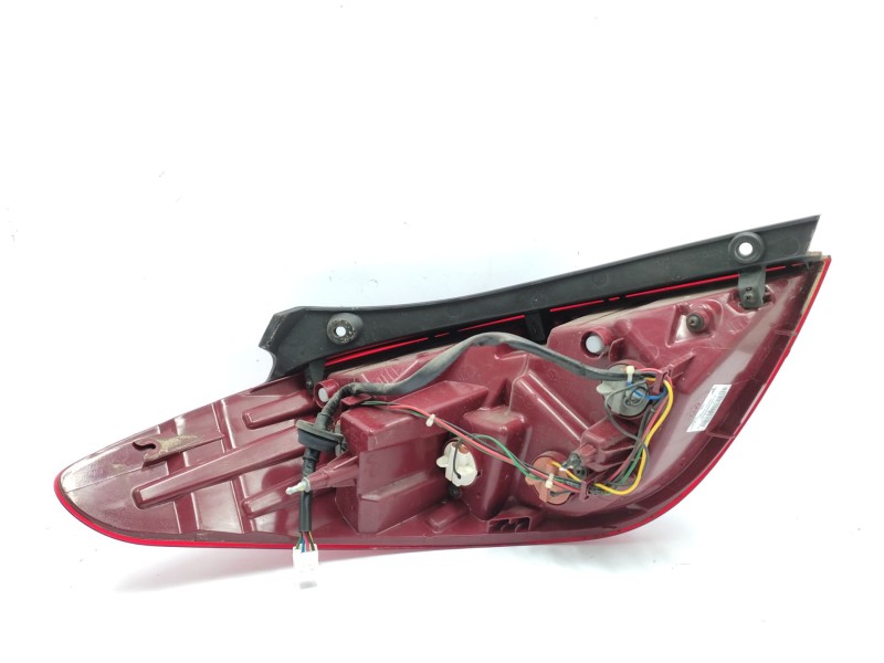 Recambio de piloto trasero derecho para hyundai i20 i (pb, pbt) 1.2 referencia OEM IAM  924024P500 