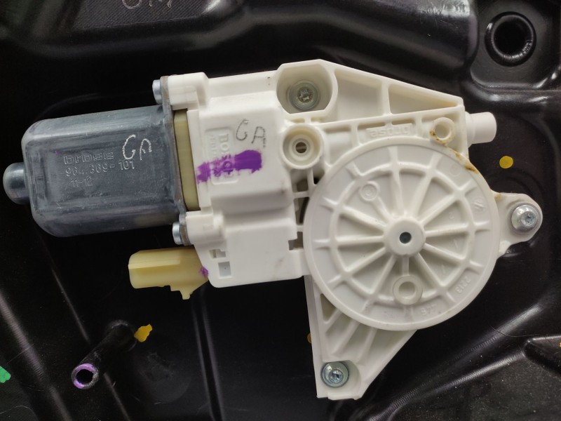 Elevalunas Trasero Izquierdo K68103381aa 938739 - Fiat Freemont (345_) 2.0 Jtd 2