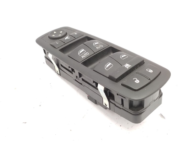 Recambio de mando elevalunas delantero izquierdo para fiat freemont (345_) 2.0 jtd referencia OEM IAM   