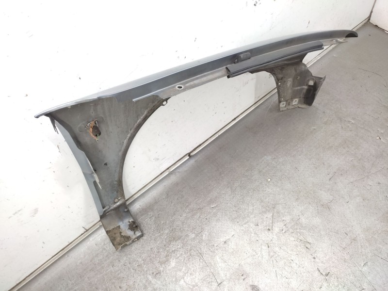 Recambio de aleta delantera izquierda para audi a4 b5 (8d2) 1.9 tdi referencia OEM IAM   