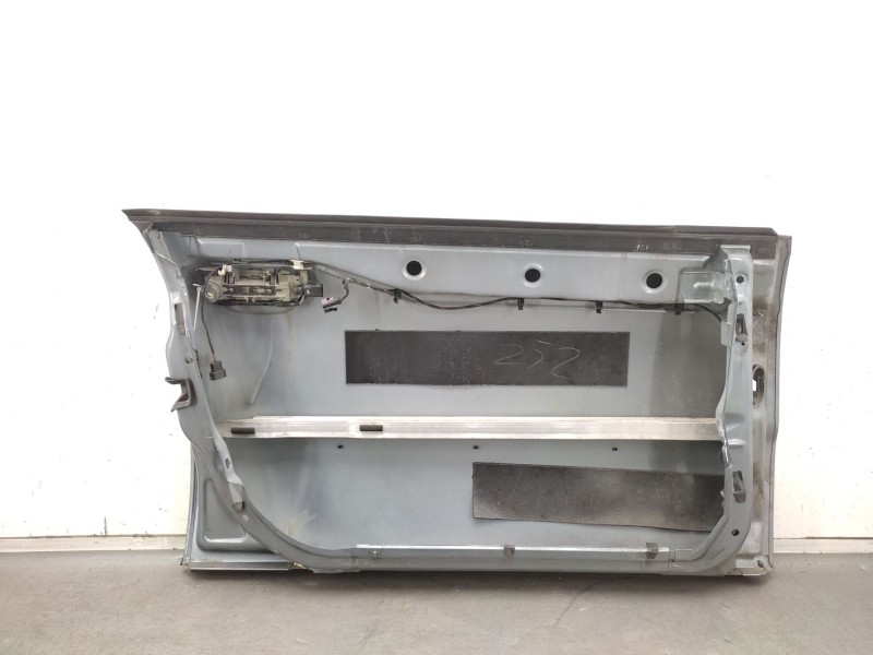Recambio de puerta delantera izquierda para audi a4 b5 (8d2) 1.9 tdi referencia OEM IAM  8D0831051C 