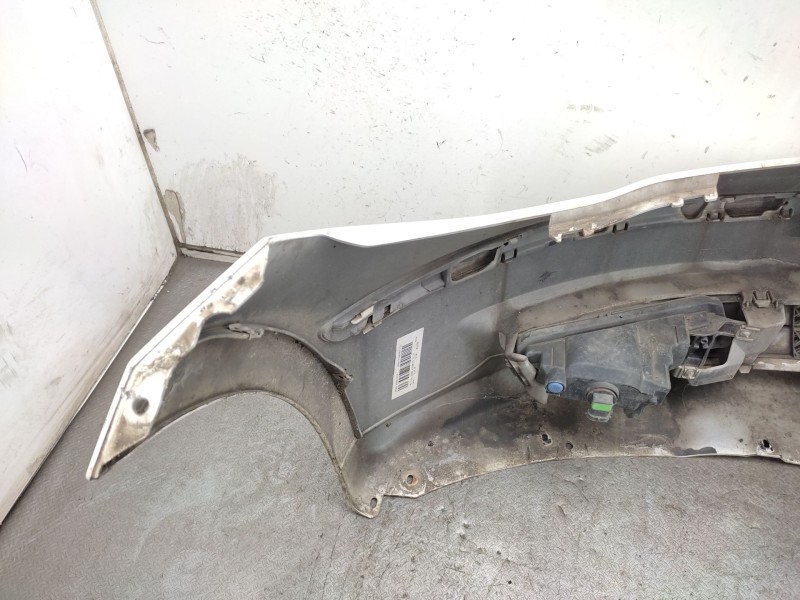 Recambio de paragolpes delantero para bmw 1 (e81) 118 i referencia OEM IAM  51117185125 