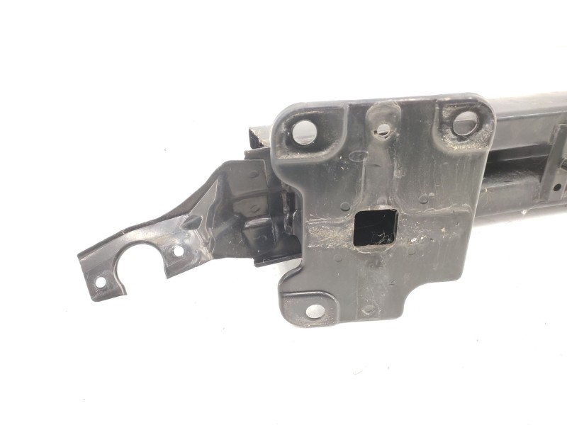 Refuerzo Paragolpes Delantero 865303l010  - Hyundai Grandeur 2.2 Diesel 4