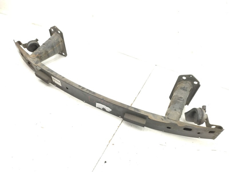 Recambio de refuerzo paragolpes delantero para bmw 1 (e81) 118 i referencia OEM IAM  51117166584 