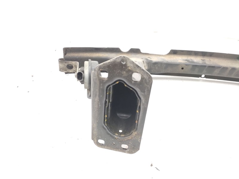 Recambio de refuerzo paragolpes delantero para bmw 1 (e81) 118 i referencia OEM IAM  51117166584 