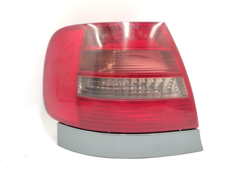 Recambio de piloto trasero izquierdo para audi a4 b5 (8d2) 1.9 tdi referencia OEM IAM  8D0945095G 