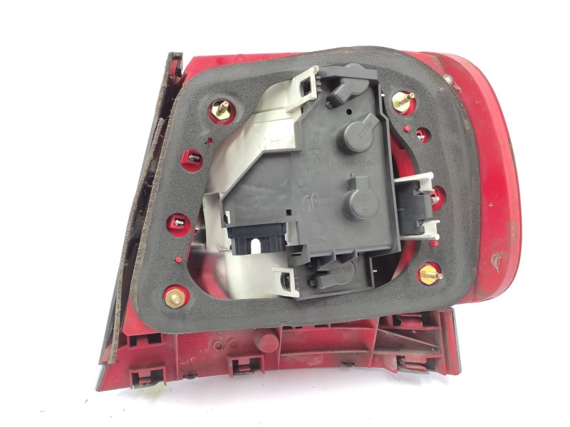 Recambio de piloto trasero izquierdo para audi a4 b5 (8d2) 1.9 tdi referencia OEM IAM  8D0945095G 