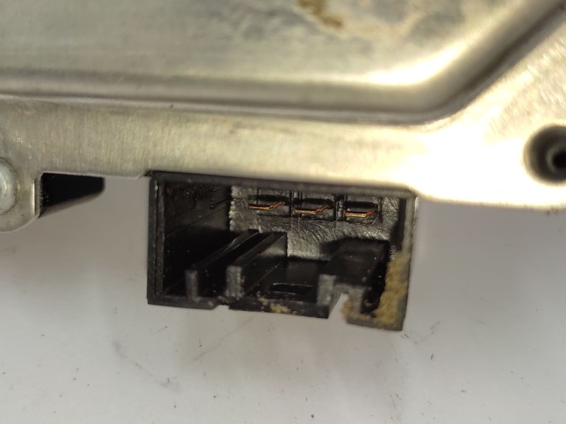 Recambio de motor limpia trasero para bmw 1 (e87) 118 d referencia OEM IAM  67637199569 