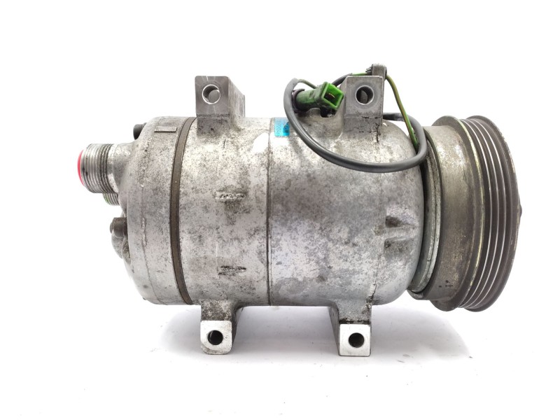 Recambio de compresor aire acondicionado para audi a4 b5 (8d2) 1.9 tdi referencia OEM IAM  8D0260805M 