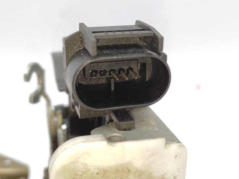 Cerradura Puerta Delantera Derecha 4d1837016a  - Audi A4 B5 (8d2) 1.9 Tdi 5
