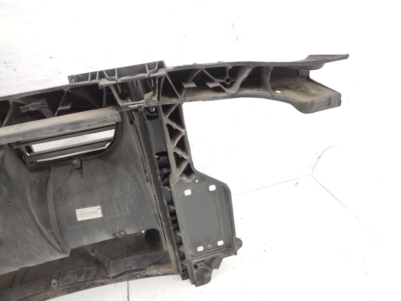 Recambio de panel frontal para bmw 1 (e87) 118 d referencia OEM IAM  51647193192 