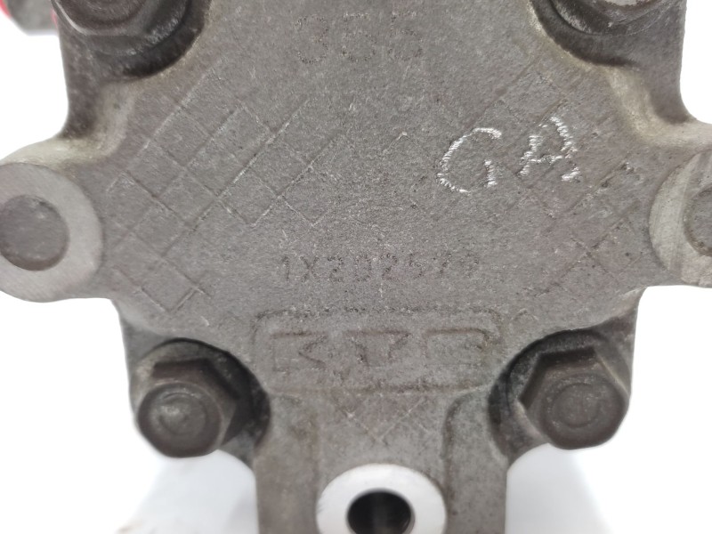 Recambio de bomba servodireccion para fiat freemont (345_) 2.0 jtd referencia OEM IAM   