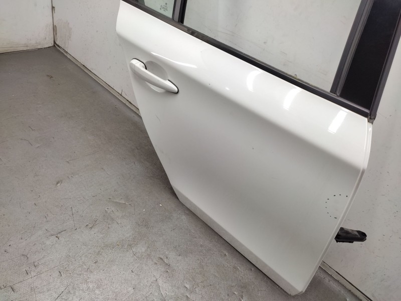 Puerta Trasera Derecha 41525a2a384  - Bmw 1 (e87) 118 D 2