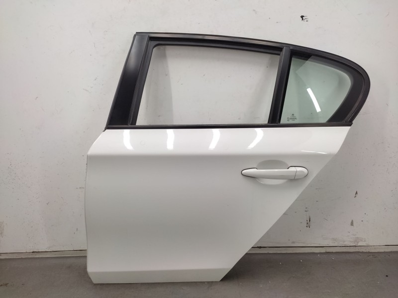 Recambio de puerta trasera izquierda para bmw 1 (e87) 118 d referencia OEM IAM  41525A2A383 