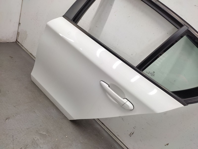 Recambio de puerta trasera izquierda para bmw 1 (e87) 118 d referencia OEM IAM  41525A2A383 