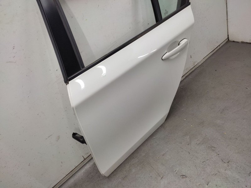 Recambio de puerta trasera izquierda para bmw 1 (e87) 118 d referencia OEM IAM  41525A2A383 