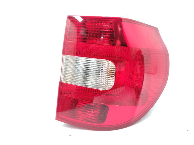 Recambio de piloto trasero derecho para skoda yeti (5l) 1.2 tsi referencia OEM IAM  5L0945112B 