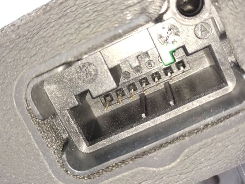 Cerradura Puerta Delantera Derecha 6v1837016c 5k1837016c  - Skoda Yeti (5l) 1.2 Tsi 5
