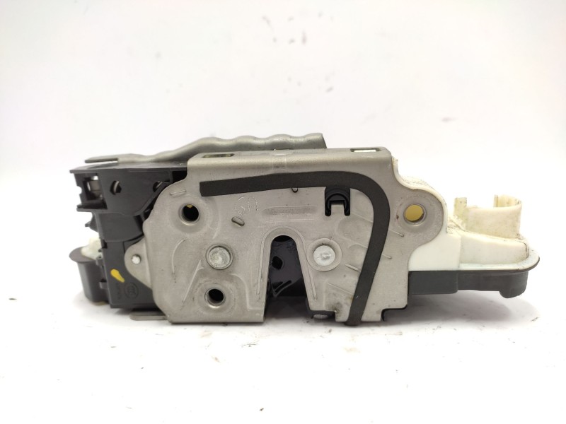 Cerradura Puerta Delantera Izquierda 6v1837015c 5k1837015c  - Skoda Yeti (5l) 1.2 Tsi 3