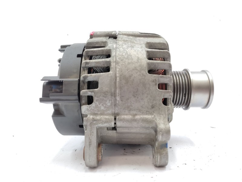Alternador 04c903023m 04c903023k Tg14c103 - Skoda Yeti (5l) 1.2 Tsi 5