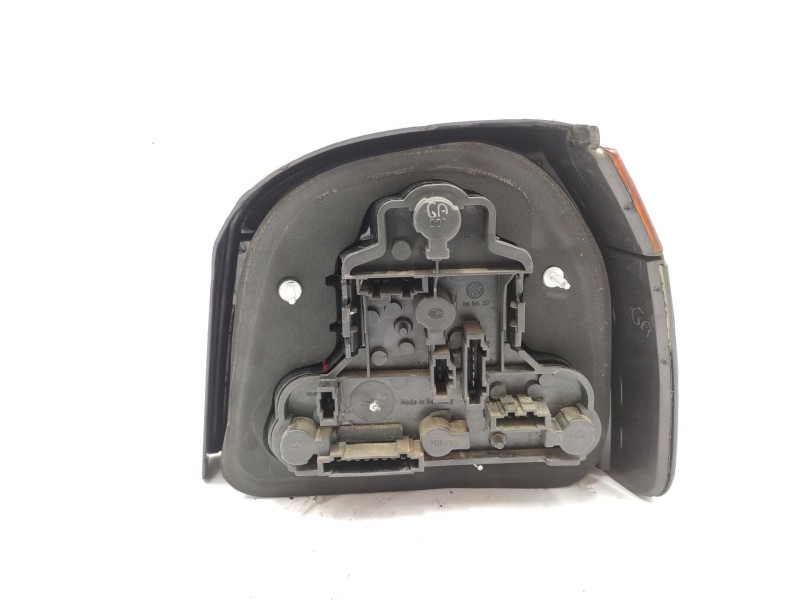 Recambio de piloto trasero izquierdo para volkswagen golf iii (1h1) 1.9 tdi referencia OEM IAM   