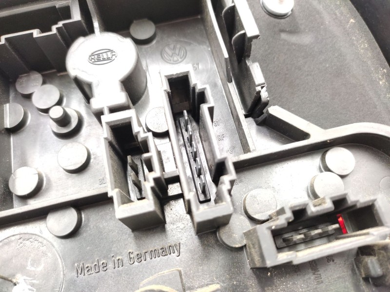 Recambio de piloto trasero izquierdo para volkswagen golf iii (1h1) 1.9 tdi referencia OEM IAM   