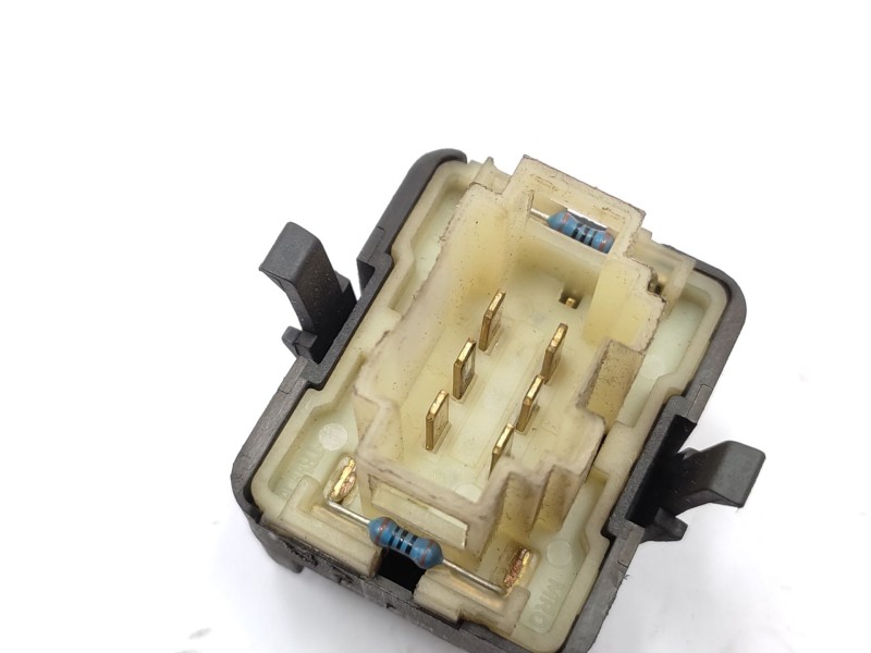 Recambio de mando elevalunas delantero izquierdo para volkswagen golf iii (1h1) 1.9 tdi referencia OEM IAM   